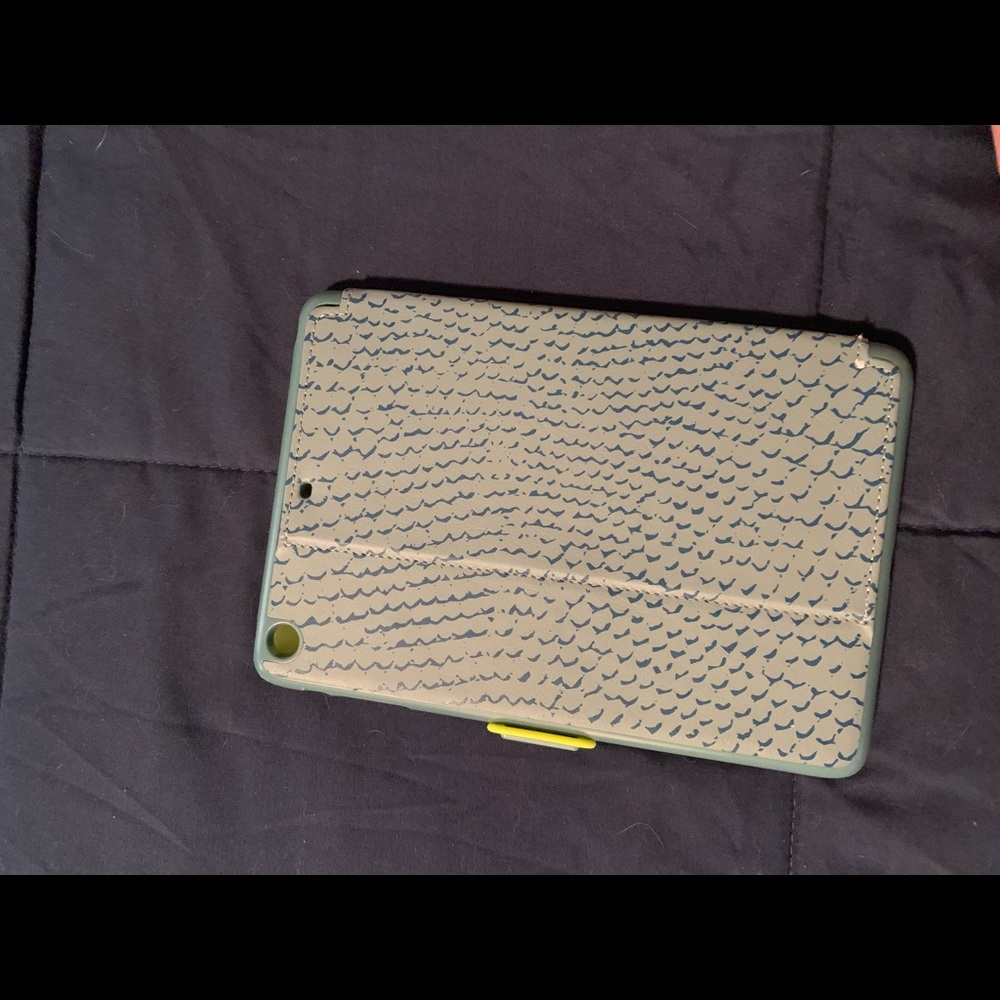 iPad mini case - Picture 2 of 3